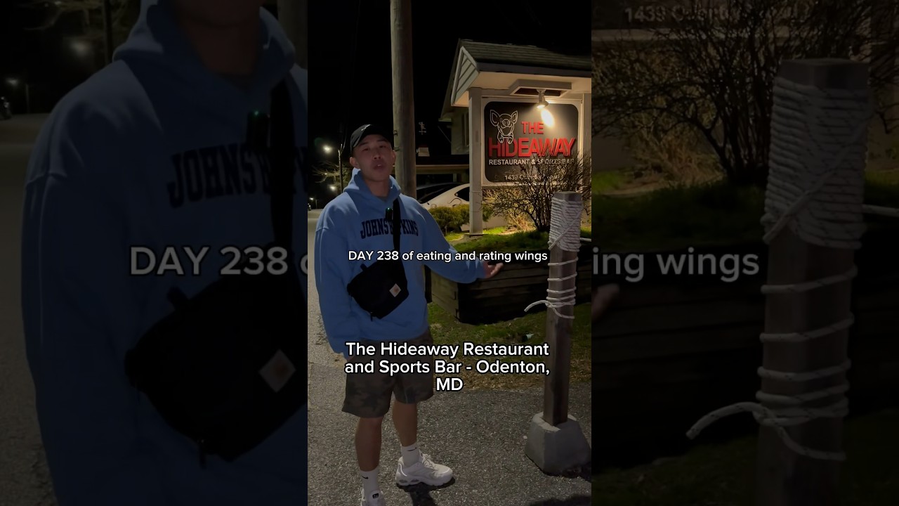 Hideaway Restaurant and Sports Bar #chickenwings #smokedwings #shorts
