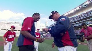 2014 ASG: Carew tosses first pitch before 2014 ASG