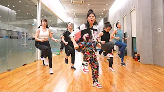 40 Minute Dance Workout At Home | Exercise To Lose Weight FAST | Zumba Class