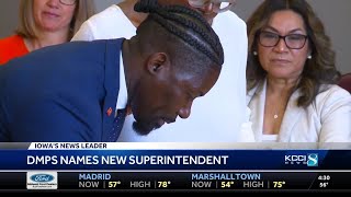 Des Moines school officials announce new superintendent