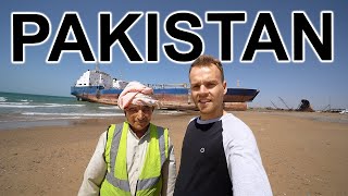 PAKISTAN'S SHIP GRAVEYARD 🇵🇰 Abandoned ships from all over the world on coast