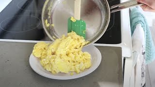 HOW TO MAKE STAINLESS STEEL PANS NONSTICK | Cooking Eggs w/ NO Sticking | 