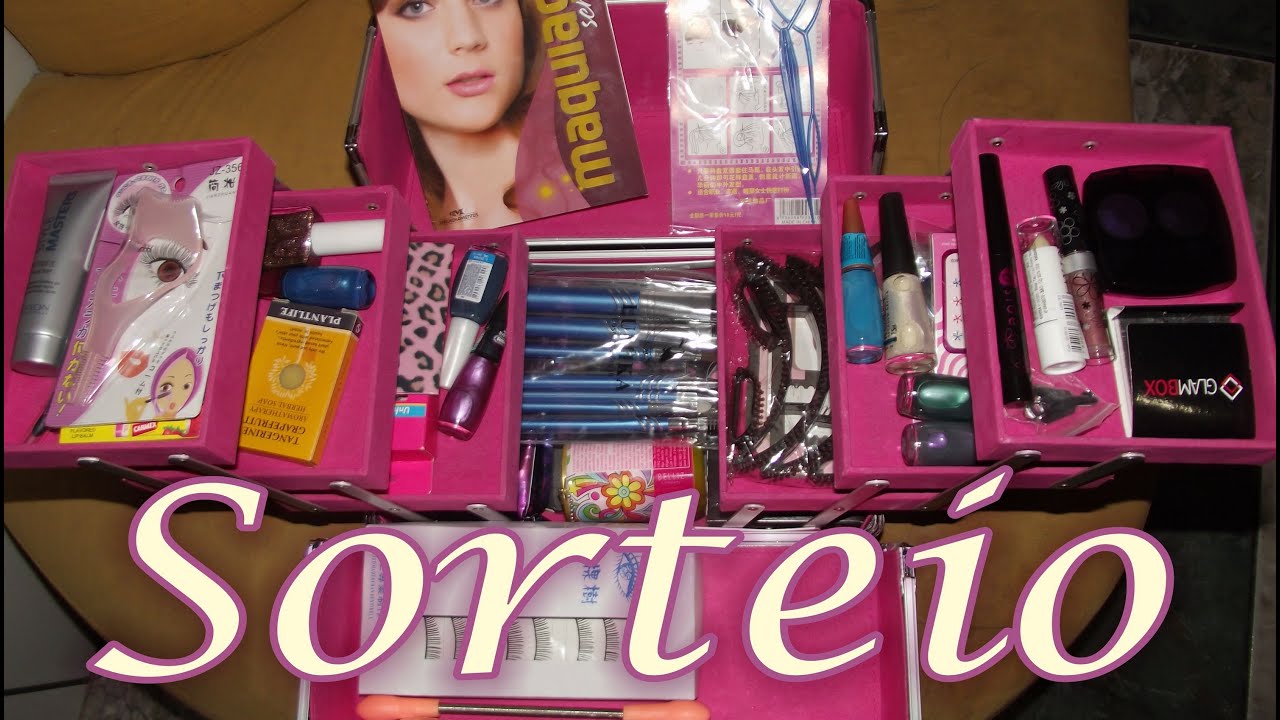 [ENCERRADO] Sorteio de uma Maleta Recheada de Maquiagens!