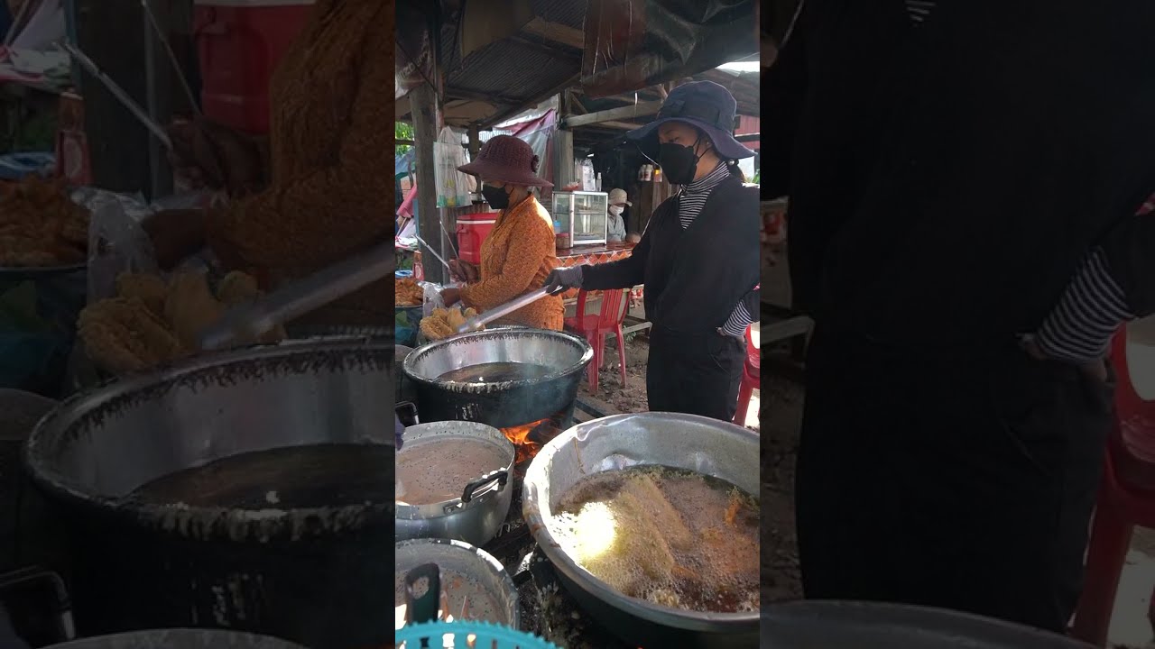 Cooking KH cookies Nom Kruok cake at street - Street Food