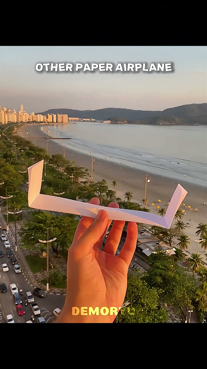 Download lagu Bro Built the Ultimate Paper Plane 💀