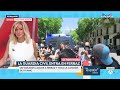 Un violinista toca la canción del hundimiento del Titanic en la sede del PSOE: ¿Quién hay detrás?