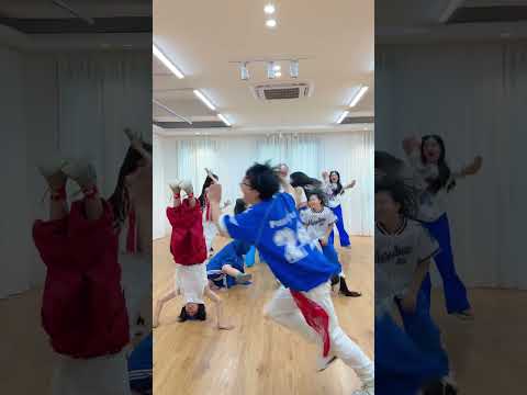 Can BABY WARRIORS beat Teacher Huy’s challenge? 😈🔥 | Follow Me #trending #shorts #flexibility
