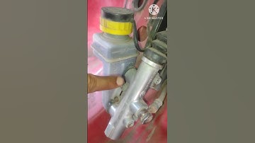 Bajaj auto rickshaw brake oil kb bdlna h#automobile #youtubeshortsvideo #imran #auto #tech #bajajre