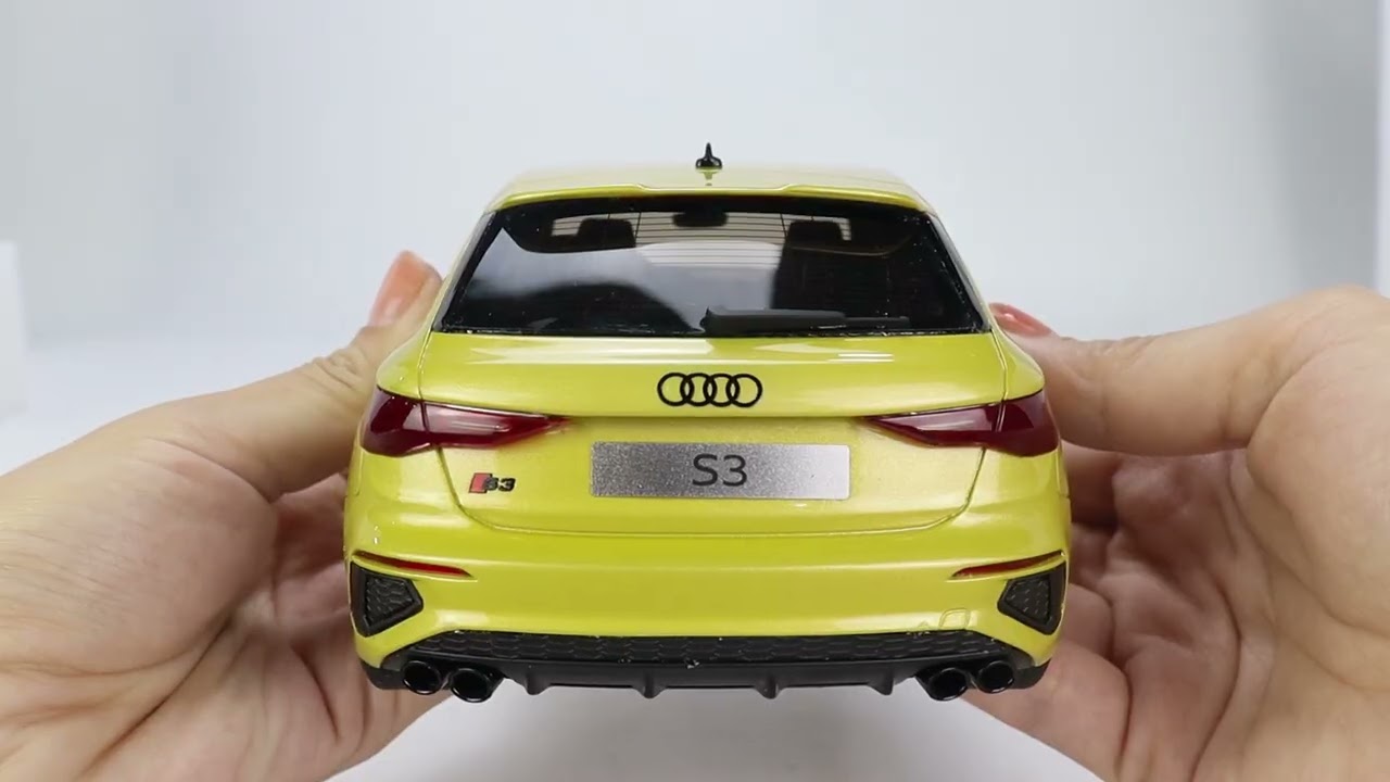 Voiture Miniature de Collection - GT SPIRIT 1/18 - AUDI S3