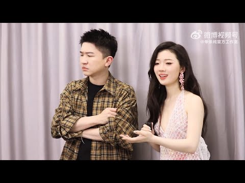 【单依纯VLOG】 - “纯”享日记之清唱故事    剧好听的歌清唱《空耳》每次和张大大一起，就是依纯发疯的时候