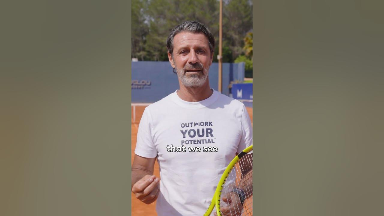 Onehanded backhand VS twohanded backhand pros and cons. Which one do