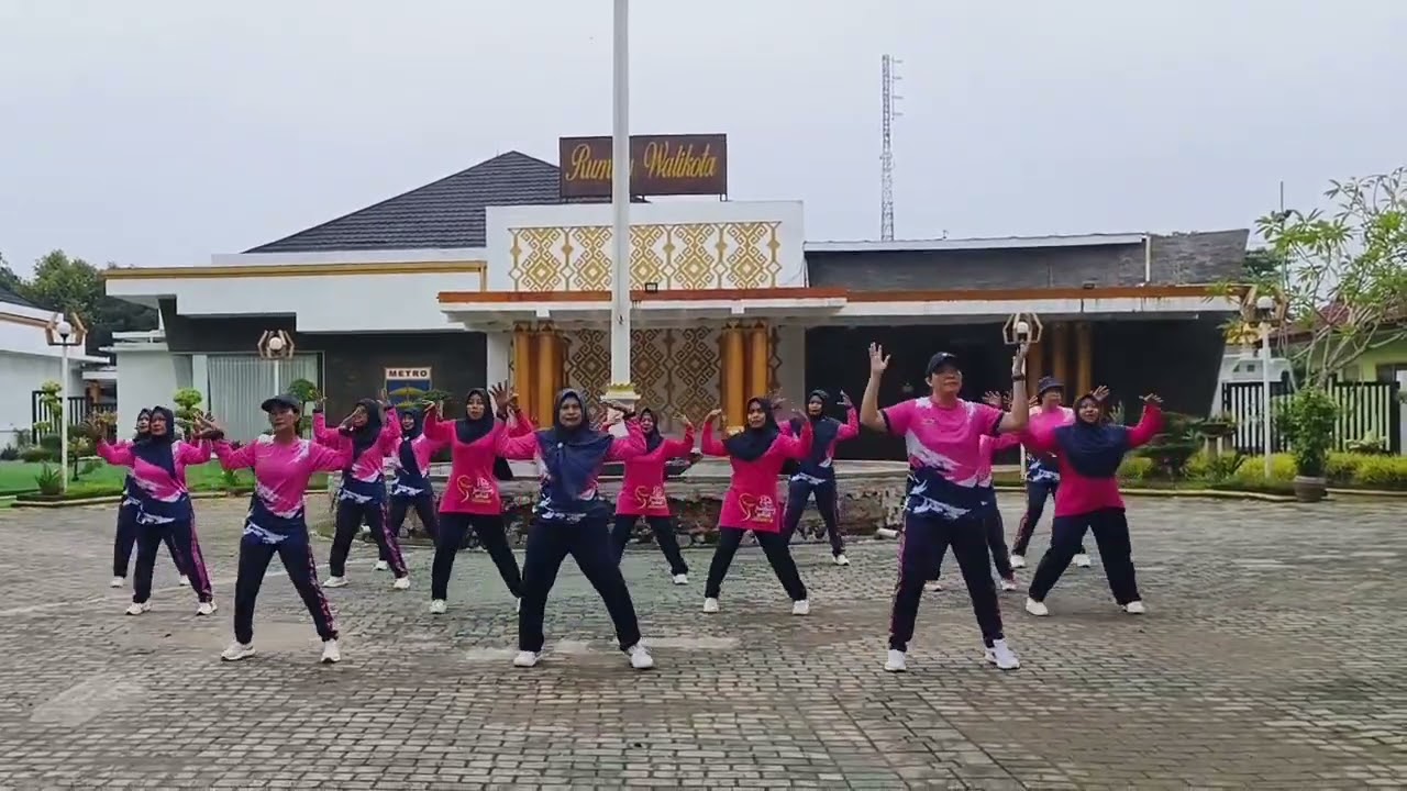 Senam Kreasi Seperti Mati Lampu/Sasana Melati - KJS Kota Metro/Koreo : Endah KJS