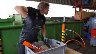 Holmatro Testteam - Holmatro hand pumps put to the test