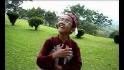Shalawat Anak-Anak Indonesia - Ceng Zamzam - Yaa Ala Baitinaby.flv  - Durasi: 5:12. 