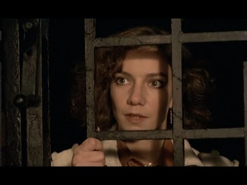 Μία τόσο Μακρινή Απουσία 1985 - (Such A Long Absence)