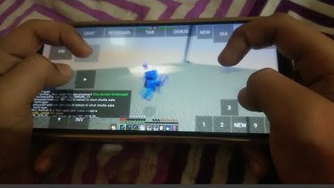 pov. handcam gameplay of pojav launcher pvp