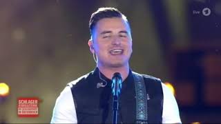 Andreas Gabalier - Verdammt lang her (Die Schlossparty in Österreich 2-6-2018)
