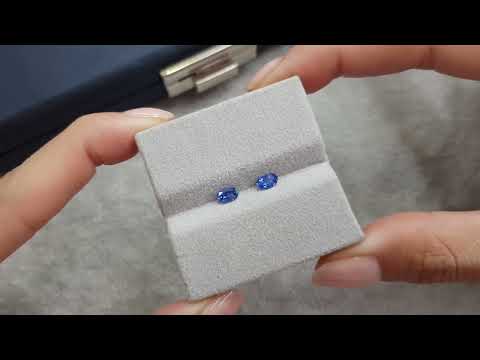 Pair of Cornflower Blue oval cut sapphires 0.64 ct, Sri Lanka Video  № 2