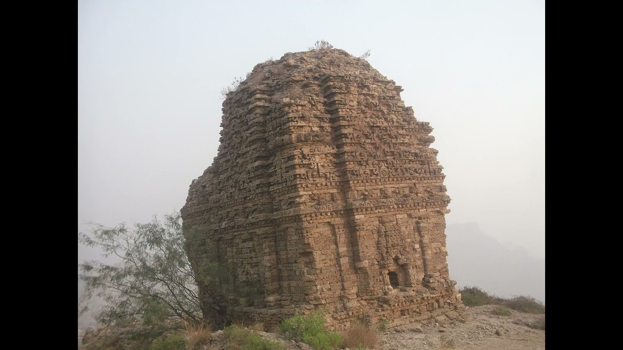 Old temple, Mari Indus | picture story | free to use