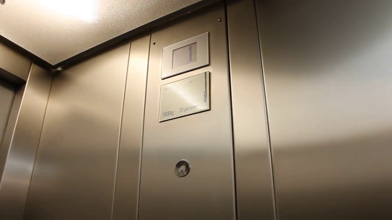 1999 Schindler Hydraulic elevator @ Narvik Storsenter, Narvik, Norway.