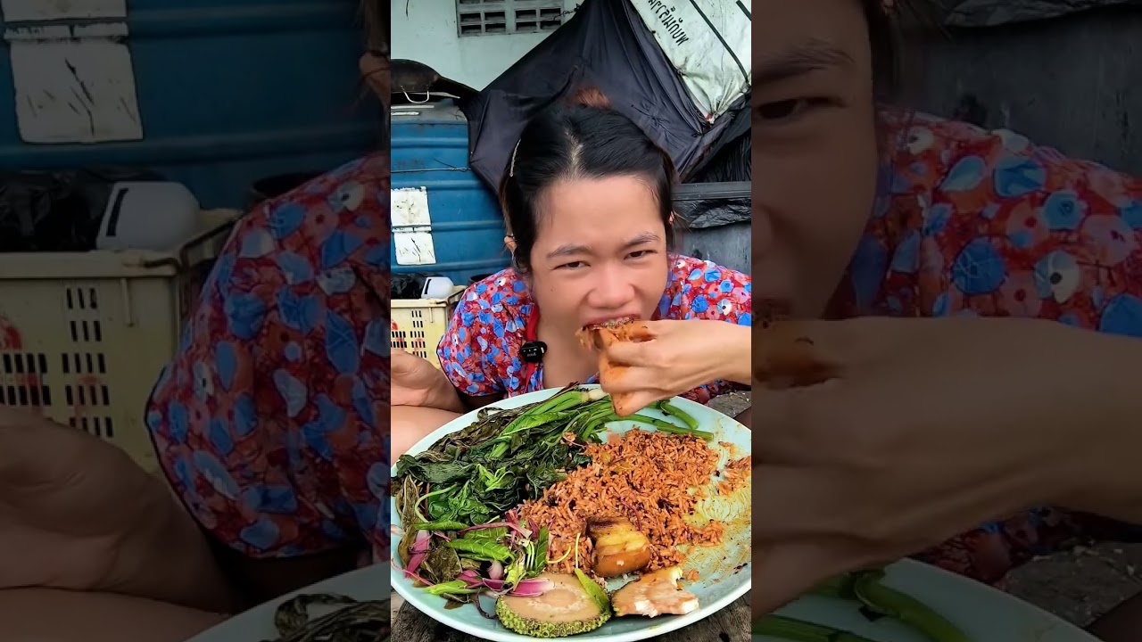 ဝက်သားသုံးထပ်သား ကရင်မလေး ငပိချက်နဲ့စားမယ်     စားကြပါအုံး ပအိုးဝ်မ 🥵🥵🥵🥵🥵