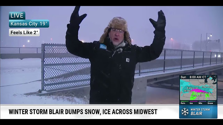 Jim Cantore Experiences Thundersnow In Kansas City While Covering Winter Storm Blair