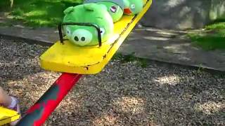 Angry Birds Park Pigs