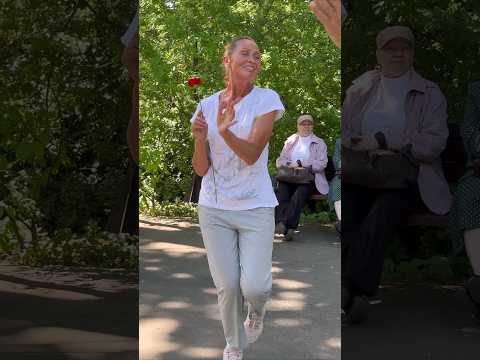 🔥Елена. Красивая и Счастливая Танцует в Сокольниках👍#танцы #сокольники #dance