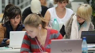 Can Renting Textbooks Help Bring College Costs Down?