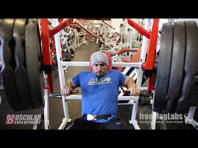 IFBB Pro Marco Rivera Trains Chest and Triceps with Shawn Lindo 11 Days Out from the Arnold Classic class=