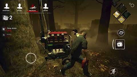 David King escapes without a scratch DBDM (No commentary)