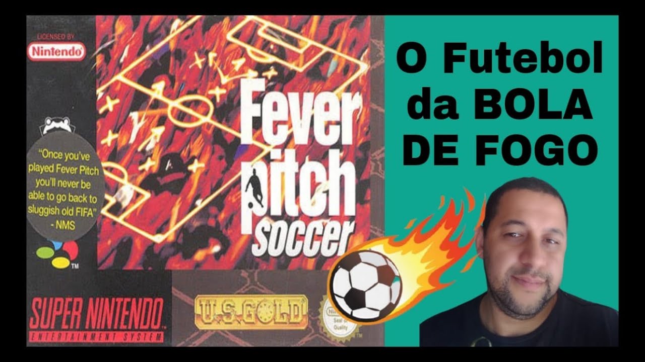 Um jogador de futebol com uma bola de fogo ao fundo