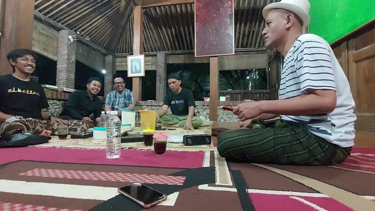 Gus Fuad Plered Menjelaskan Manakib Guru Sekumpul Yg Beliau Buat Dan Kewalian