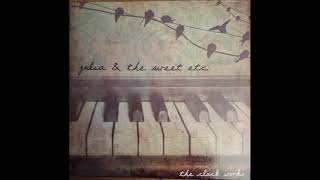 Julia Klee And The Clockworks - Talk