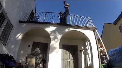 Jesse Elliott stunts