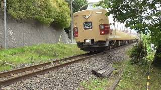 2022.06.24 09:37　リバイバル国鉄色　381系　特急やくも8号　新見駅〜石蟹駅間