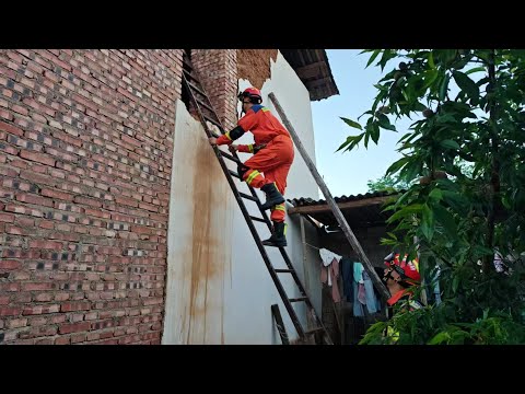 M5.0 earthquake hits Eryuan in SW China - YouTube