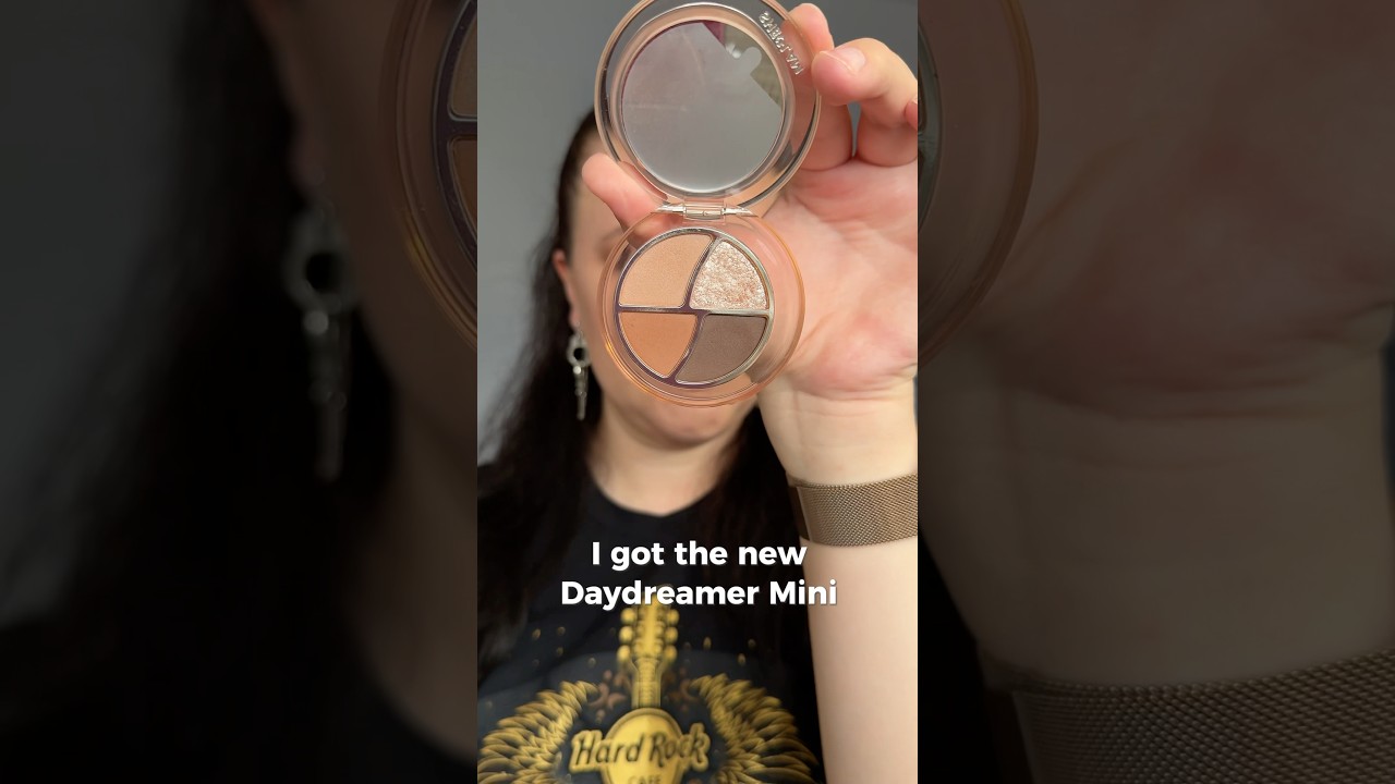 New Daydreamer mini Palette from Sheglam 