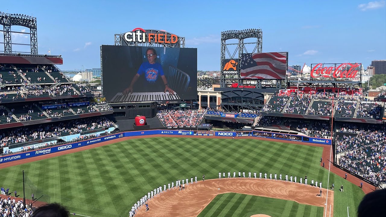 Ray Castoldi Plays National Anthem on Citi Field Korg: Nautilus Organ