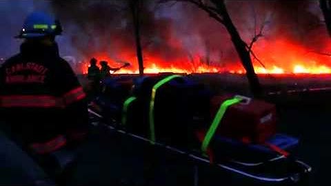 Raw video: Firefighters ignite backfires to control Meadowlands blaze