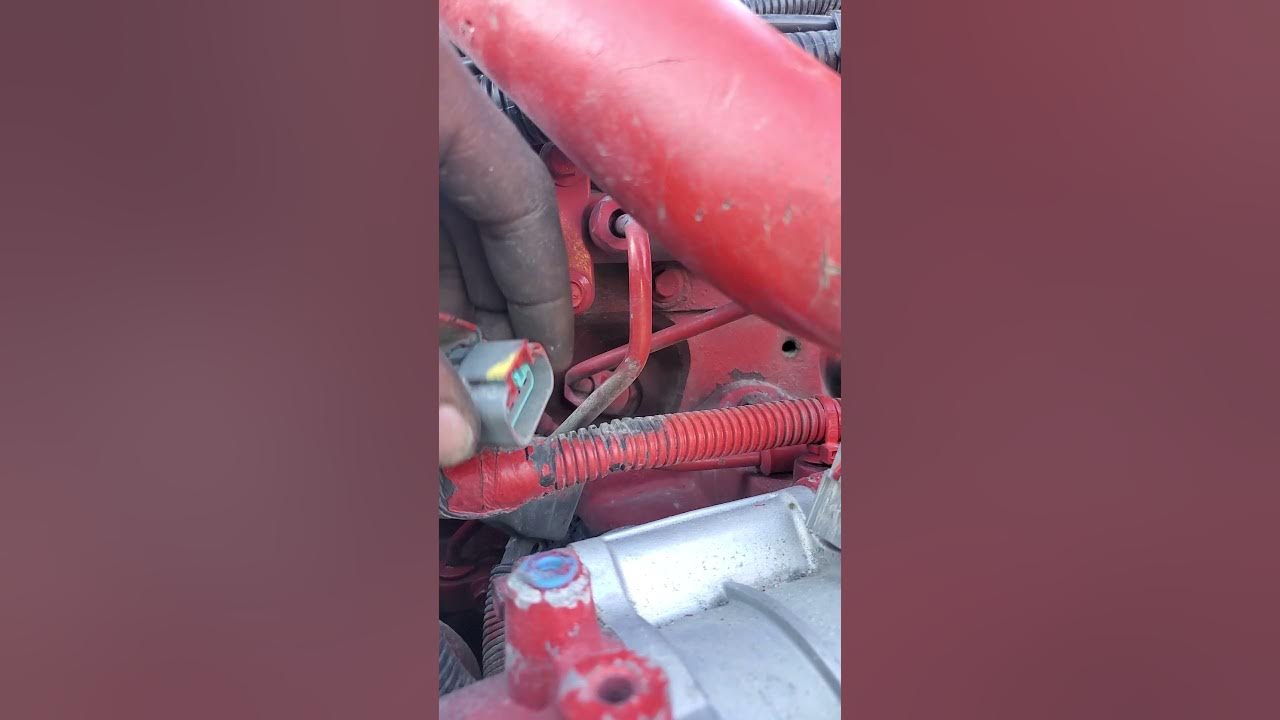 Cummins isx fuel rail pressure sensor replacement youtube