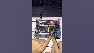 7 segment display test on RZ-EasyFPGA A2.2 Cyclone IV