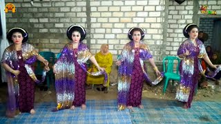 TARI GAMBYONG (nyi wantikah nyi karniati nyi mursiati & nyi fitri)