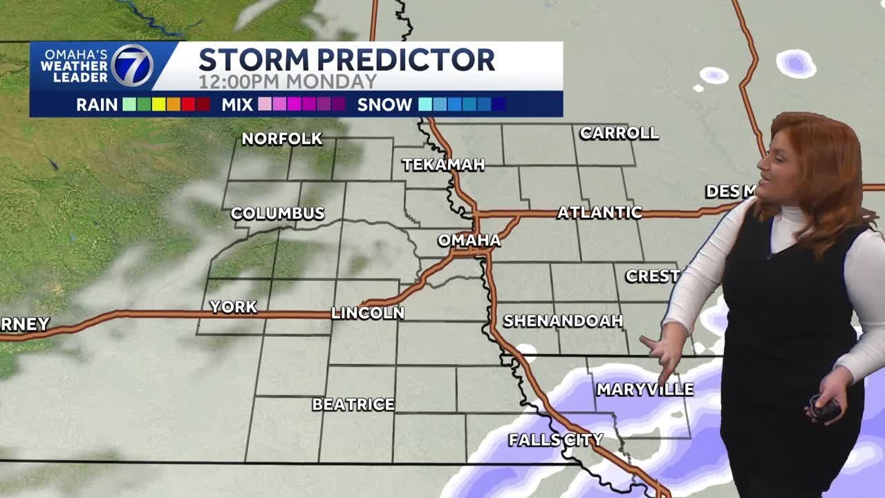 Light snow Monday morning for Omaha area