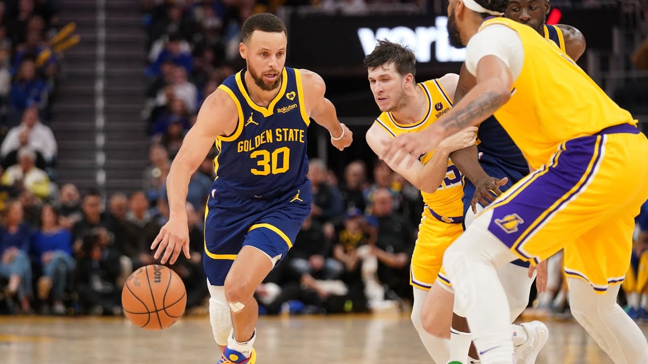 Stephen Curry Revolutionizing the Game of Basketball YouTube