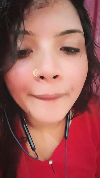 Desi spit love