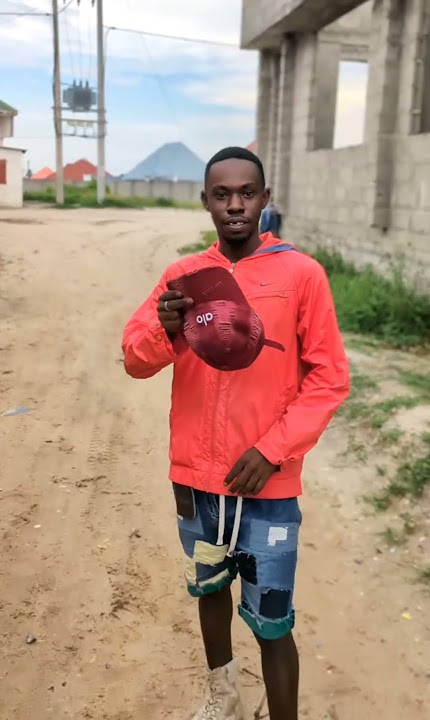 Download lagu Atasaaaaaa #butifyoucloseyoureyes #funny #comedy #funnyprank #prankideas #sasafesimwenkitemondsa