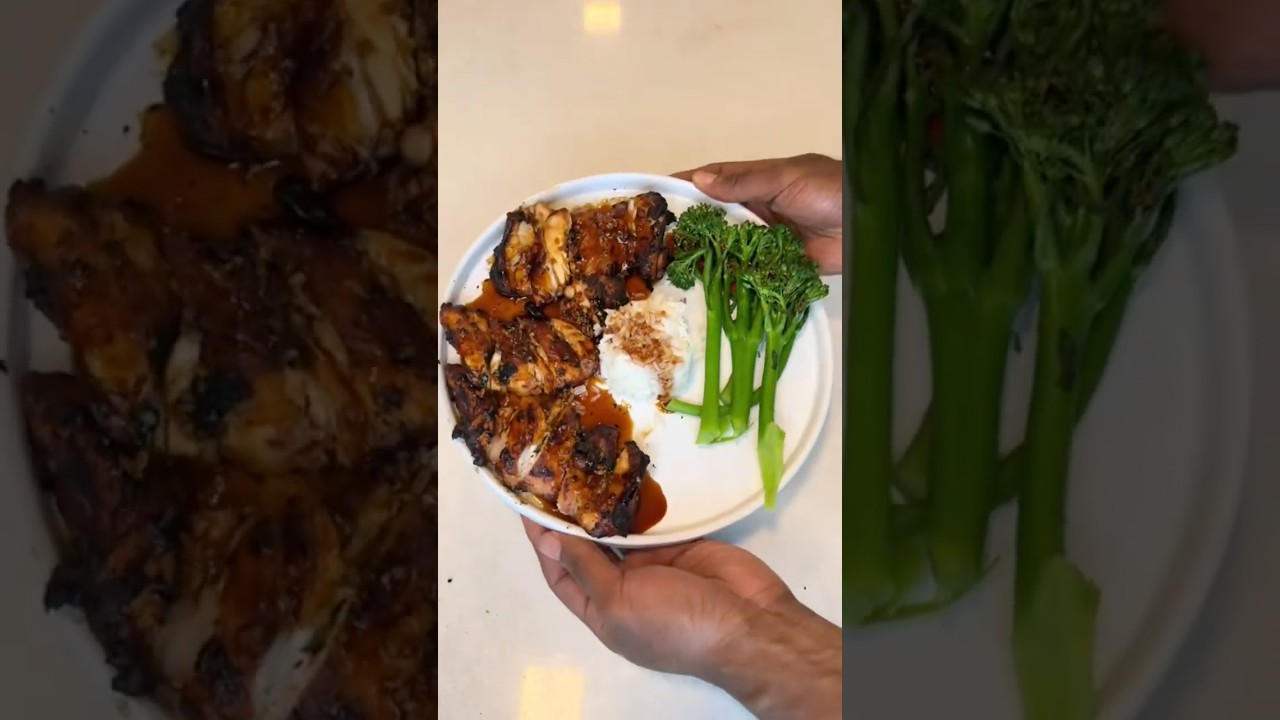 This Honey Garlic Sriracha Chicken Was My #1 Recipe of 2025 🔥