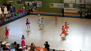 Latina Single. Juvenil 2, Territorial 2. Cambrils