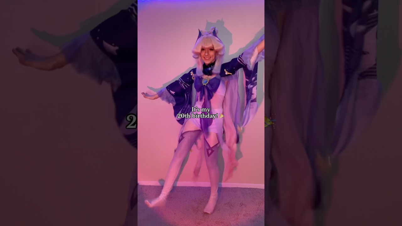 I’m alr so happy & excited for today! We’re going to medieval times! #kokomicosplay #cosplay